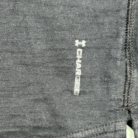 Under Armour YL Iron Paradise Logo Short Sleeve Hoodie - Picture 11 of 11